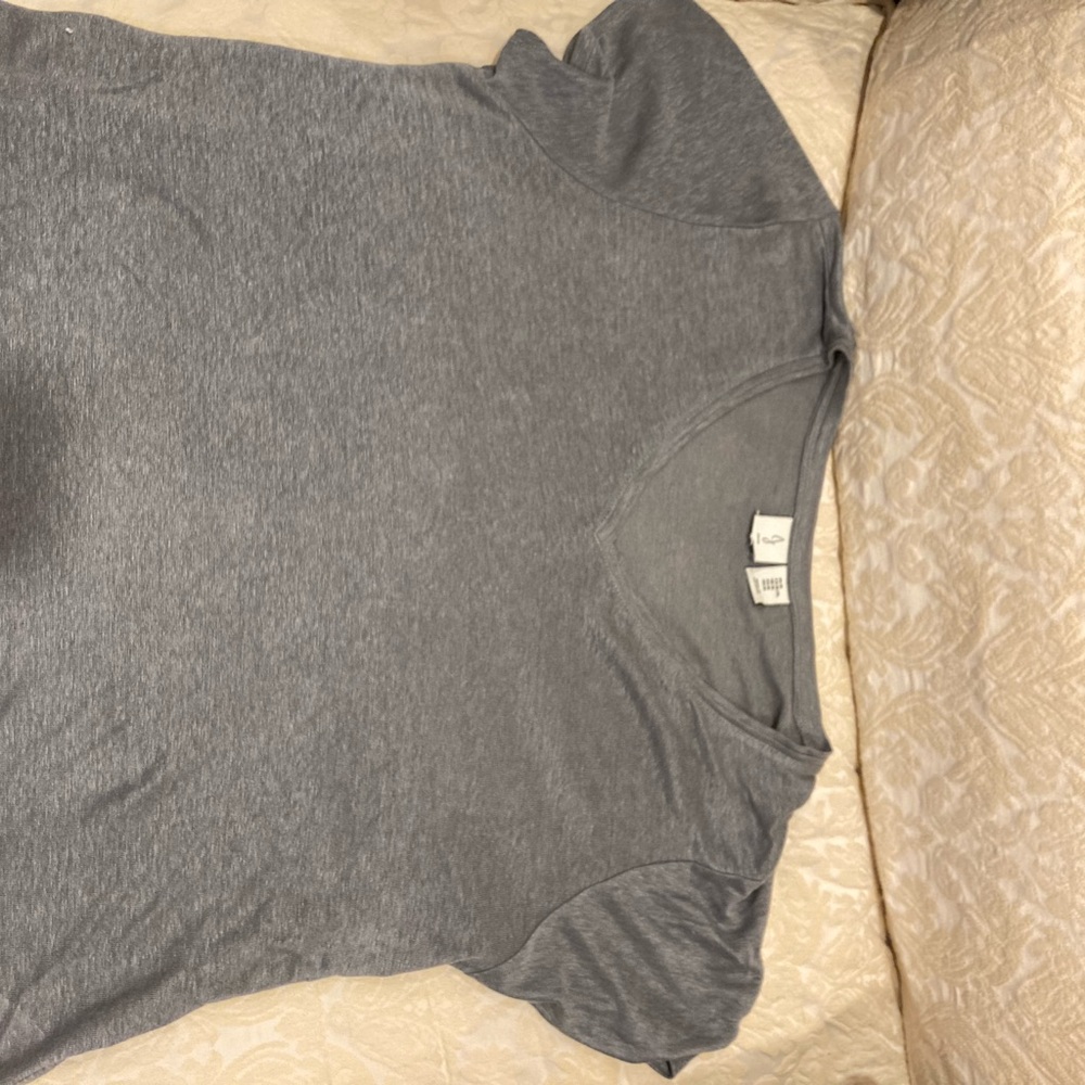 Joie XL Gray Short Sleeve linen V neck Tee